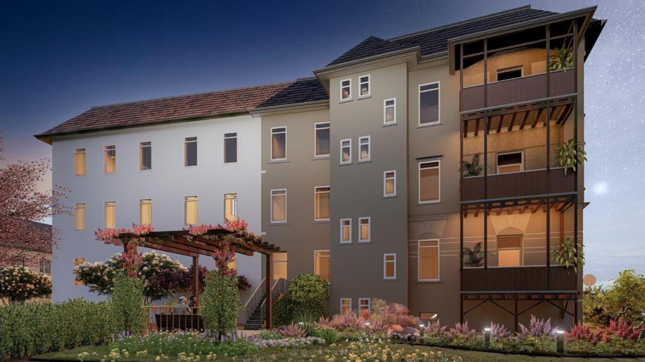Volkshaus Hbf Wg & Serviced Apartments Zittau Extérieur photo
