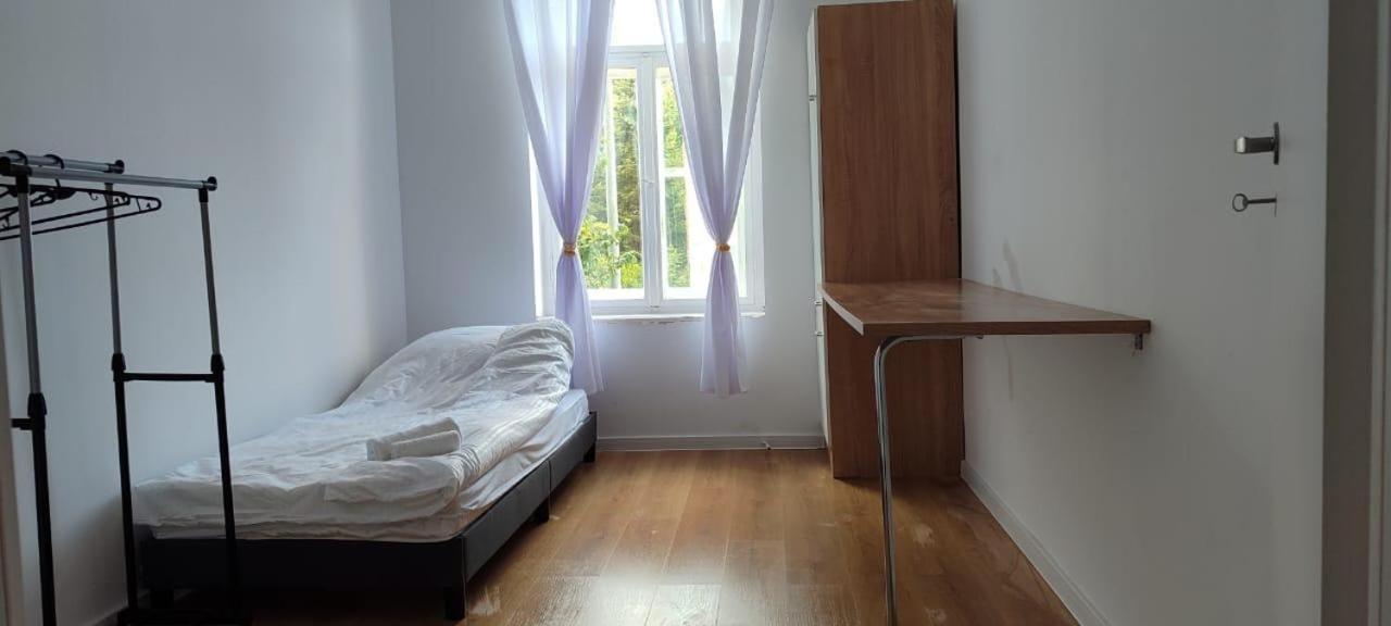 Volkshaus Hbf Wg & Serviced Apartments Zittau Extérieur photo