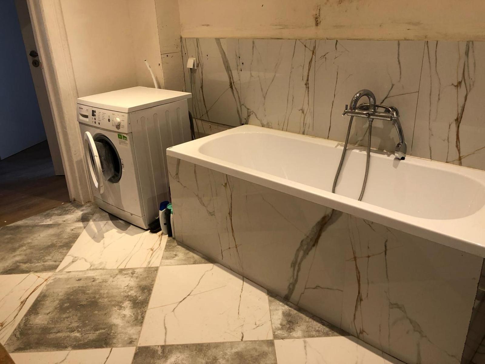 Volkshaus Hbf Wg & Serviced Apartments Zittau Extérieur photo
